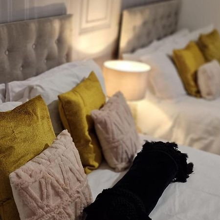 Shm Stays Leicester. Newly Renovated!! 15 Min Drive From City Centre, University. 9 Min Drive To Leicester City Stadium, 5 Min Drive To M1 & M69. 2 Min Walk To Bus Stop. Екстер'єр фото